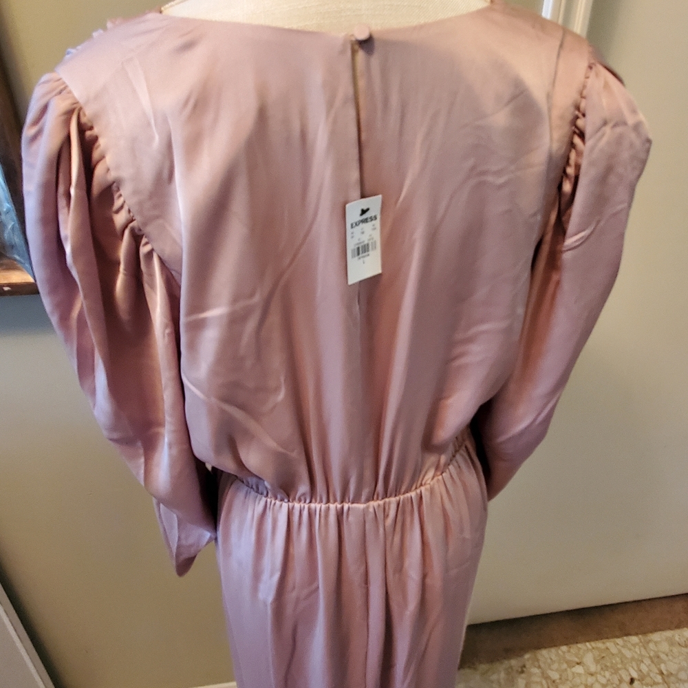 Dress - Picture 4 of 8